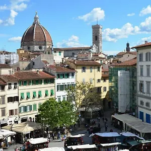 Apartamento Panoramic Near Duomo And Station, Florencia
