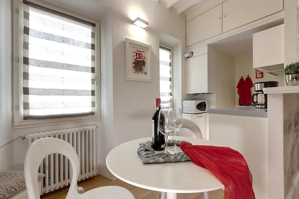 Apartment Dado Suite By Mamo Florence